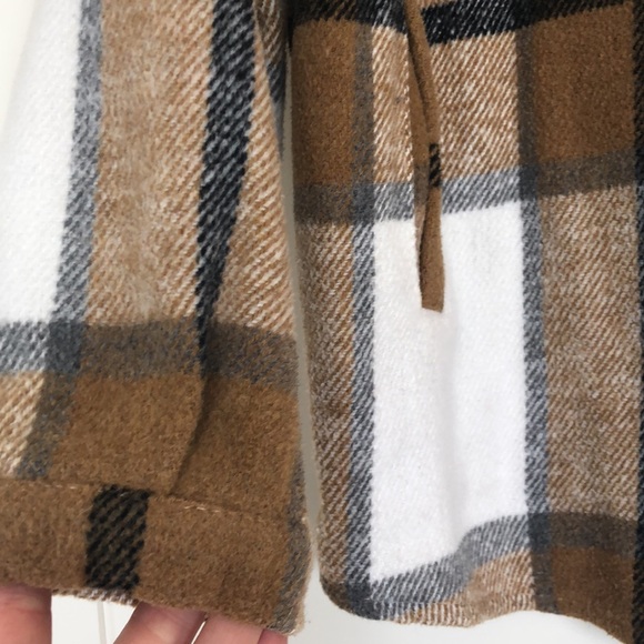 Plaid Shacket - Picture 4 of 6